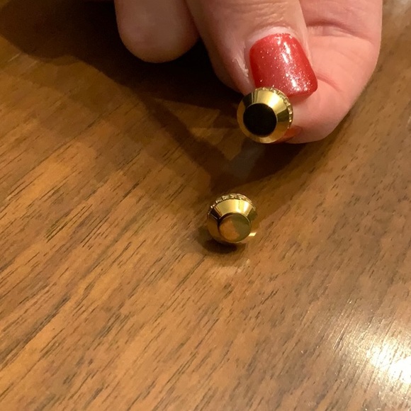 Michael Kors Earrings - Picture 4 of 6